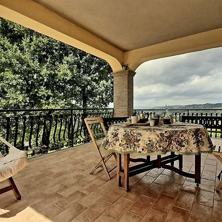 Villa Pacchini Poggio Mirteto 外观 照片