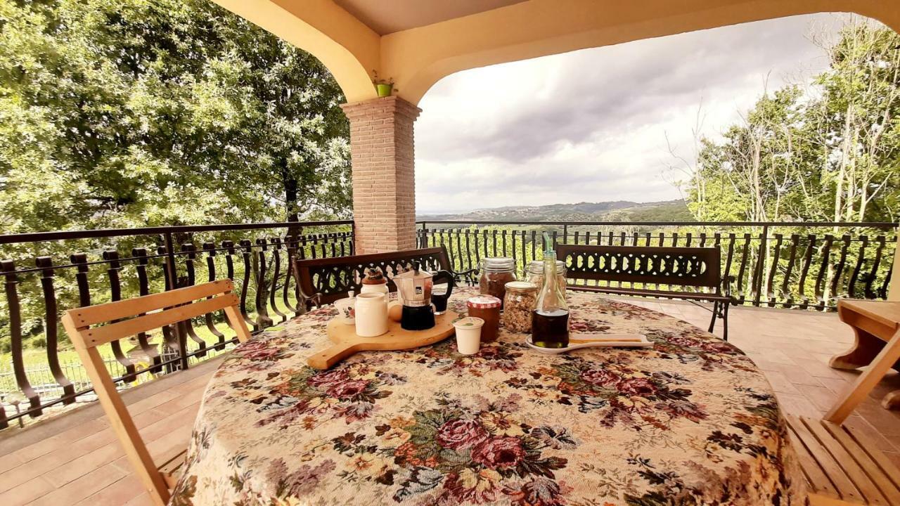Villa Pacchini Poggio Mirteto 外观 照片