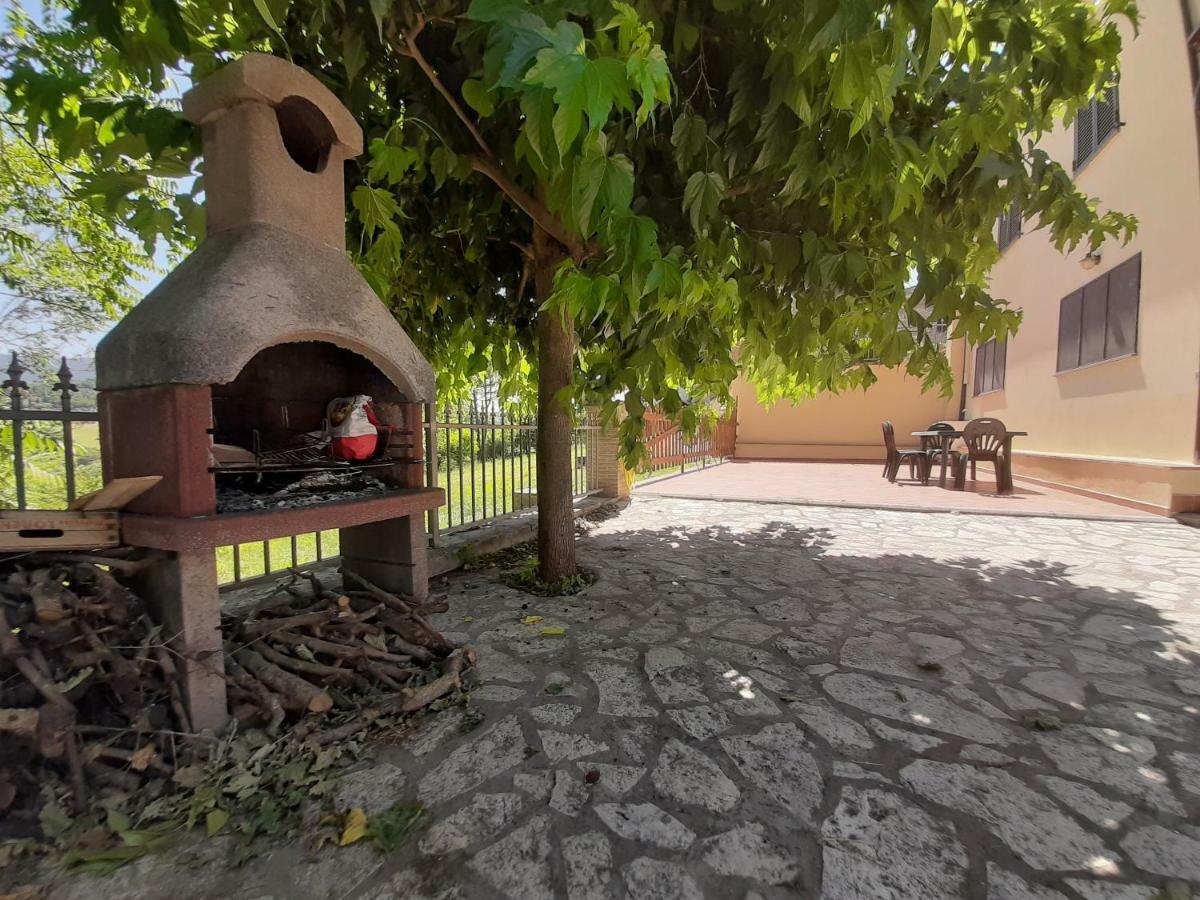Villa Pacchini Poggio Mirteto 外观 照片