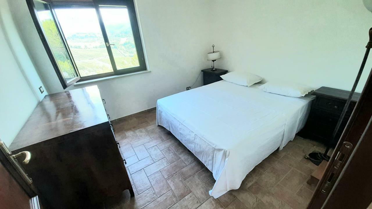 Villa Pacchini Poggio Mirteto 外观 照片