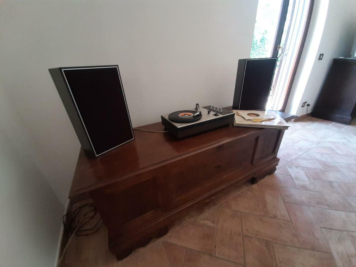Villa Pacchini Poggio Mirteto 外观 照片